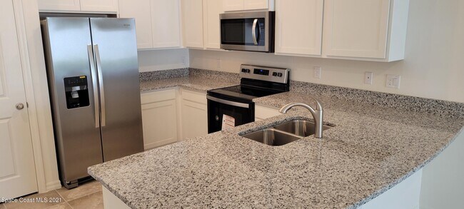 Building Photo - 2740 Ben Hogan Ct