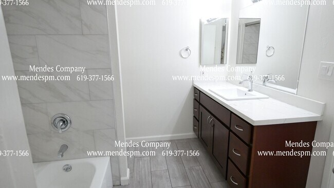 Building Photo - 5908 Streamview Dr