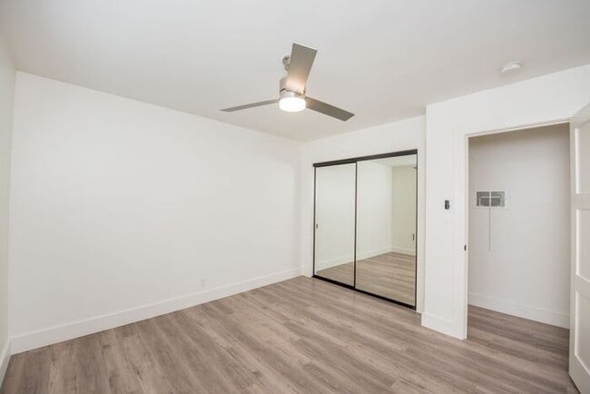 Building Photo - East Side Gem