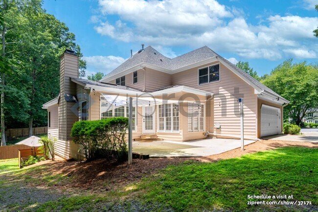 Building Photo - 4990 Sawgrass Pl NW