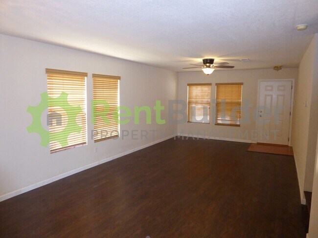 Building Photo - CALL US TODAY AT (505) 808-6467 TO SCHEDUL...