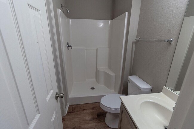 Building Photo - 4004 Snowy Owl Dr