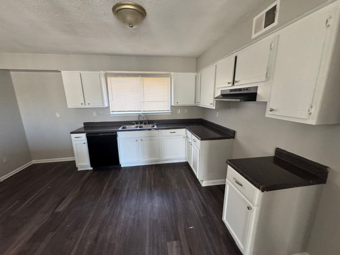 Building Photo - 1274 Parkrose Rd