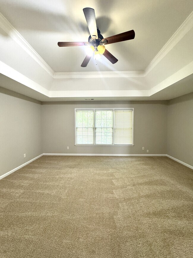 Building Photo - 137 Towne Park Dr
