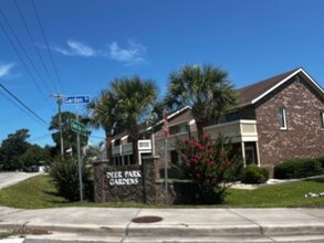 Building Photo - 2-Bedroom, 2-Bath Townhouse