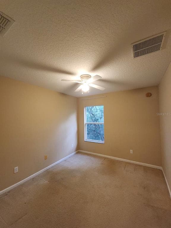 Building Photo - 16436 Cedar Crest Dr