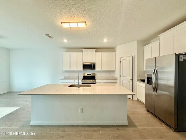 Building Photo - 4033 Haydon Burns Pl