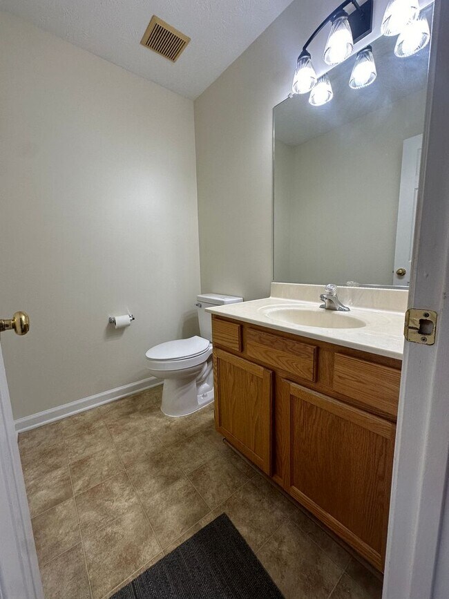 Building Photo - 114 Seabreeze Ln