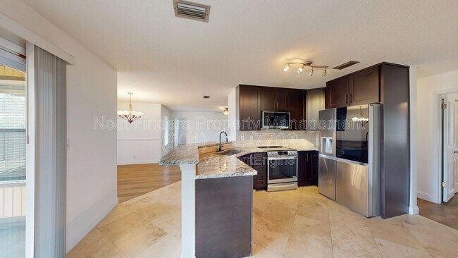 Building Photo - 111 Lobelia Rd
