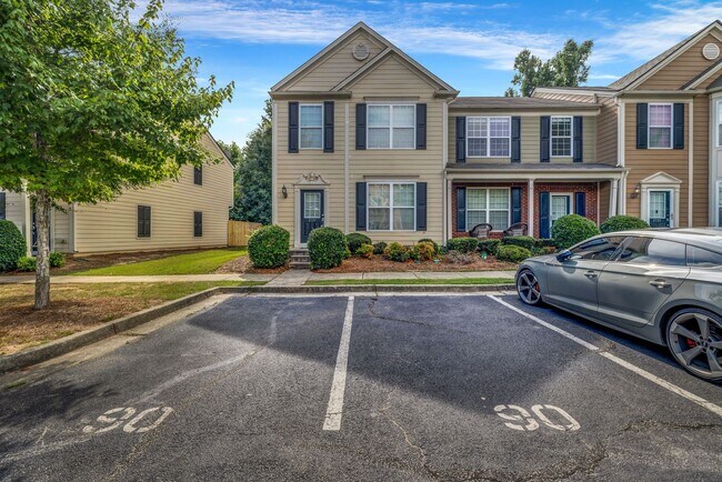 Primary Photo - SPACIOUS 3 BEDROOM TOWNHOME