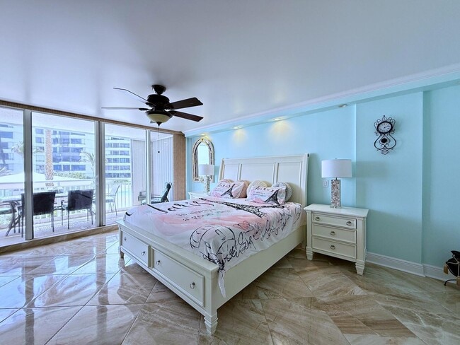 Building Photo - 3546 S Ocean Blvd