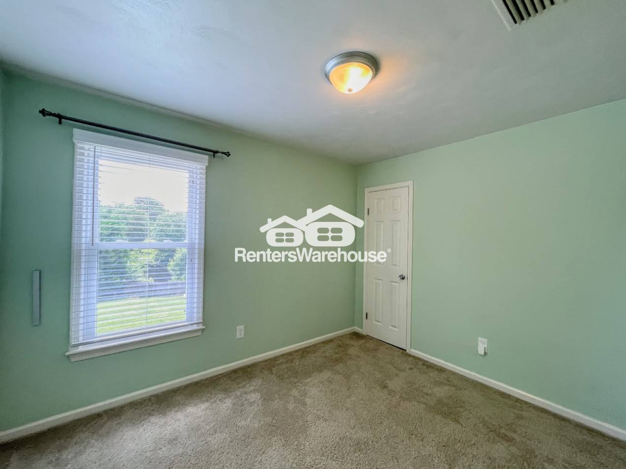 Building Photo - 1305 Kasba Ct