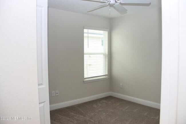 Building Photo - 13184 Holsinger Blvd