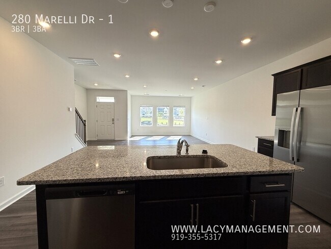 Building Photo - 280 Marelli Dr