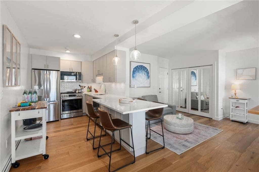 Building Photo - 58 Washington St