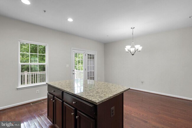 Building Photo - 8621 Enoch Pratt Dr