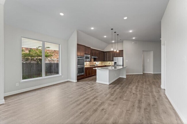 Building Photo - 130 Bloomhill Pl