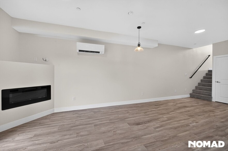 Building Photo - 3584 W 66th Ave