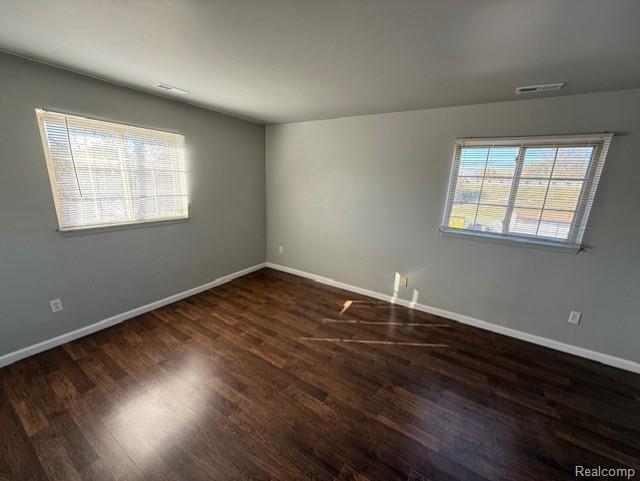 Building Photo - 43964 Freeway Dr