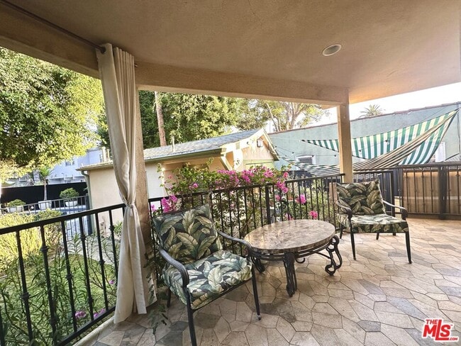 Building Photo - 1246 N Genesee Ave