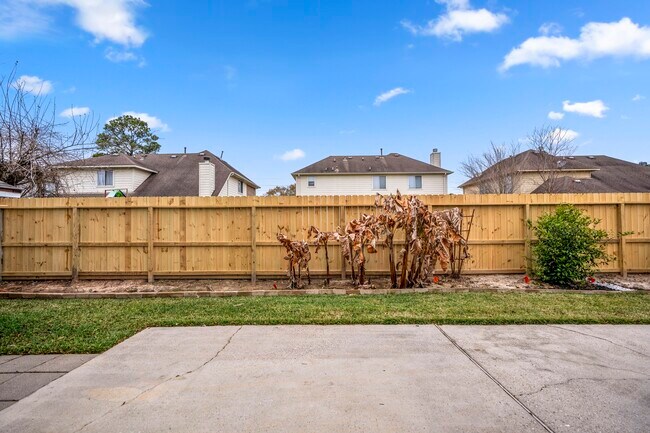 Building Photo - 2923 Goldspring Ln