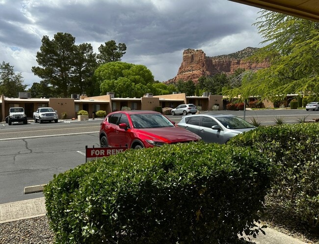 Building Photo - TOWNHOME - WILD TURKEY