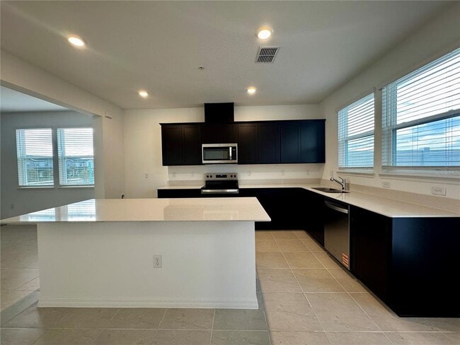 Building Photo - 4569 ORCHARD VIEW Aly