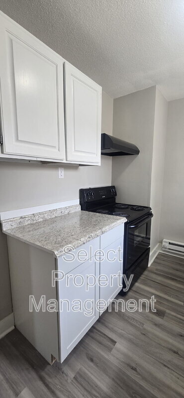 Building Photo - 1235 Huestis Ave