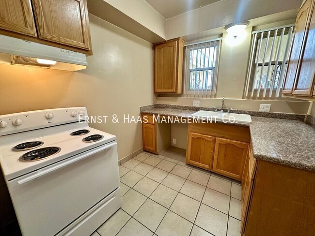 Building Photo - Amazing East Village Apartment Home in Pri...