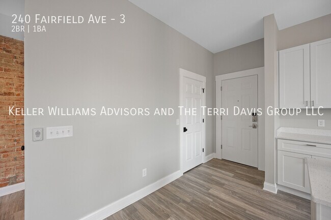 Building Photo - 240 Fairfield Ave