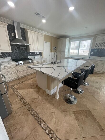 Primary Photo - 12227 Wembley Ct