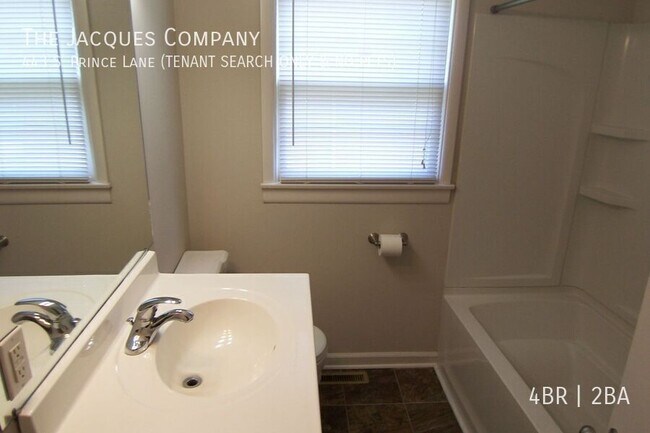 Building Photo - 443 S Prince Ln