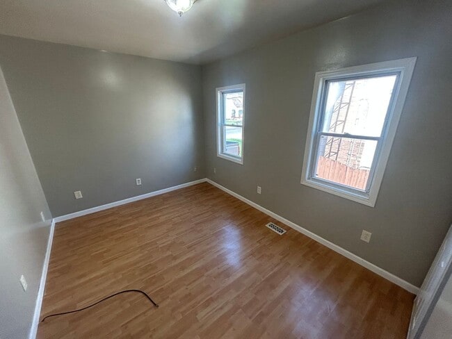 Building Photo - 3510 Wallwerth Dr