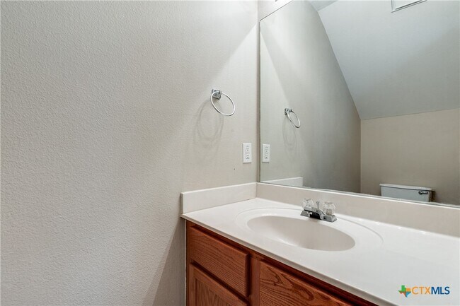 Building Photo - 7707 Wexford Hollow