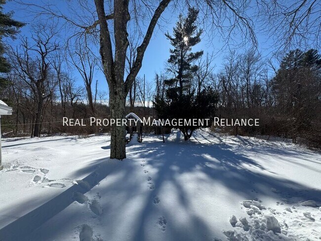 Building Photo - 30 Morningside Ln