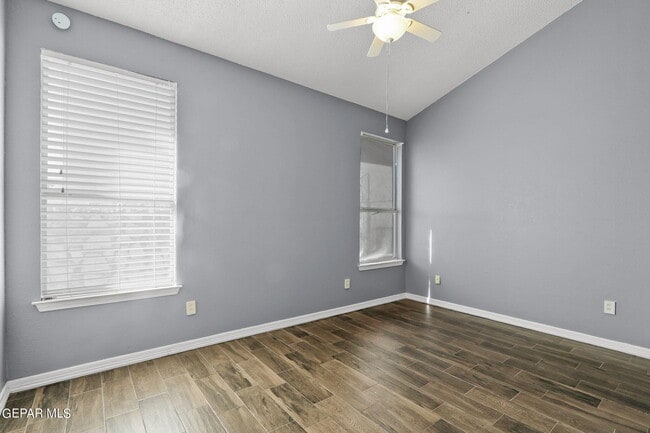 Building Photo - 12448 Tierra Madre Rd