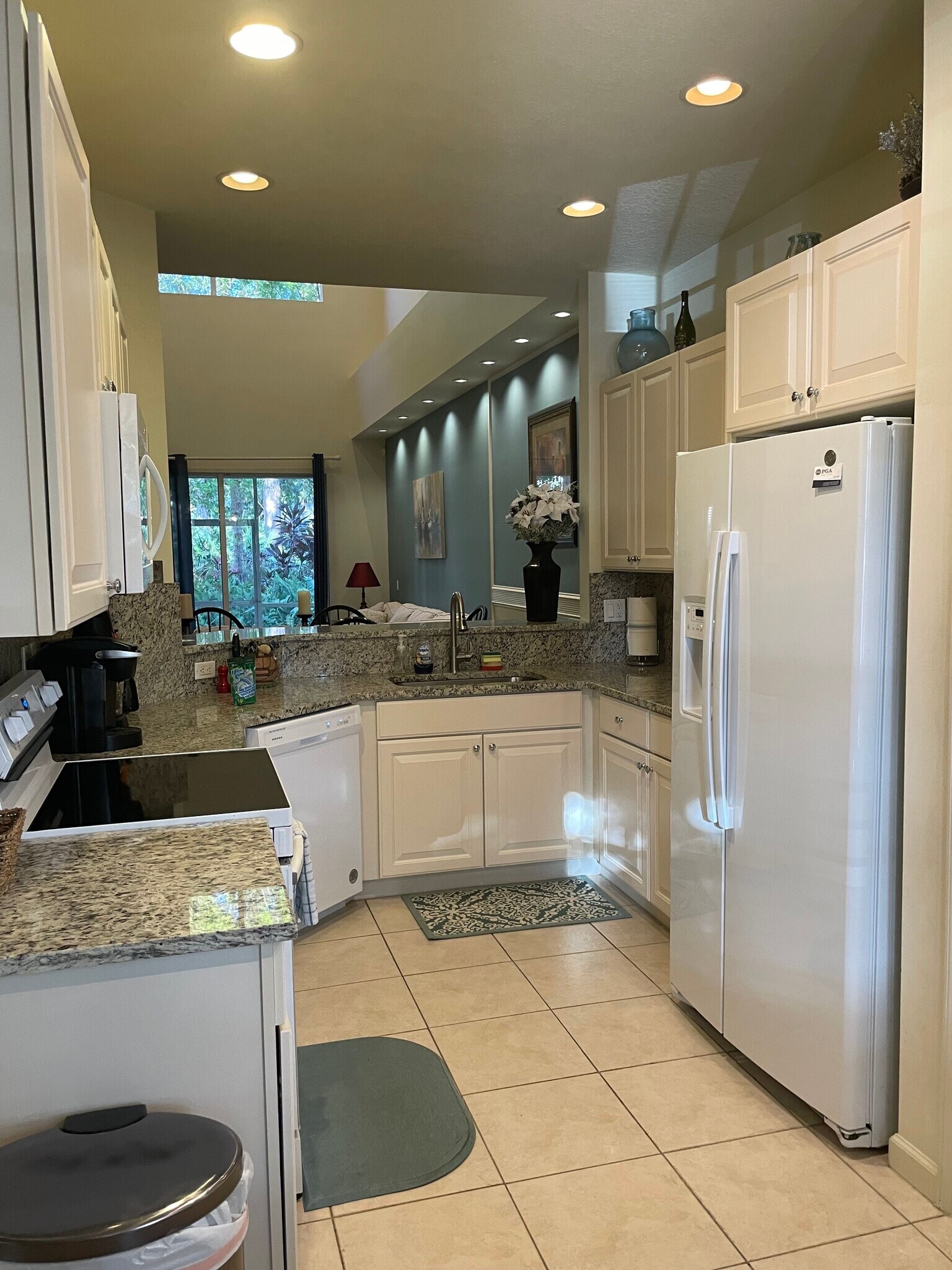 Building Photo - 8192 Mulligan Cir