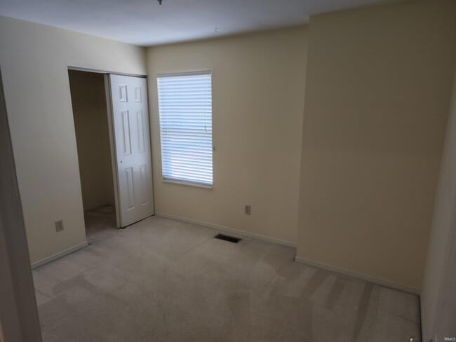 Building Photo - 3819 Claybridge Dr