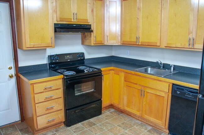 Building Photo - 444 Maryland Ave