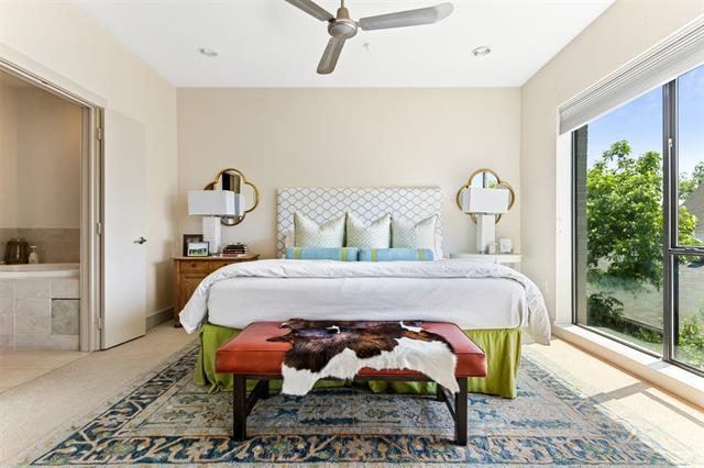 Building Photo - 4111 Newton Ave