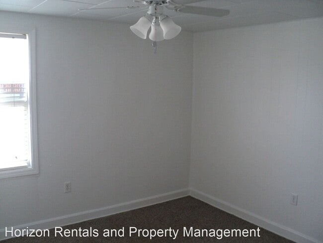 Building Photo - 1540 NW 39th St