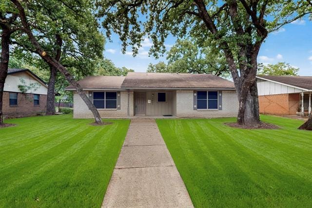 Primary Photo - 10421 Muskogee Dr