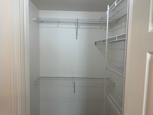 Building Photo - Newly updated 3-bedroom, 2-bathroom duplex with a garage!  $500 OFF YOUR FIRST MONTH'S RENT!