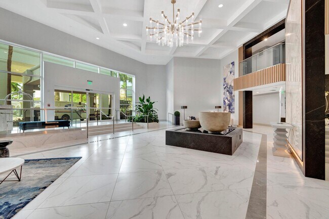 Building Photo - 500 SE Mizner Blvd