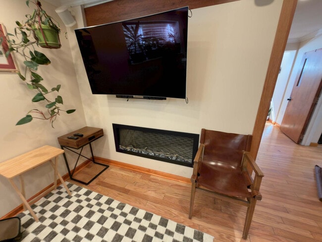 Building Photo - 3148 College Ave