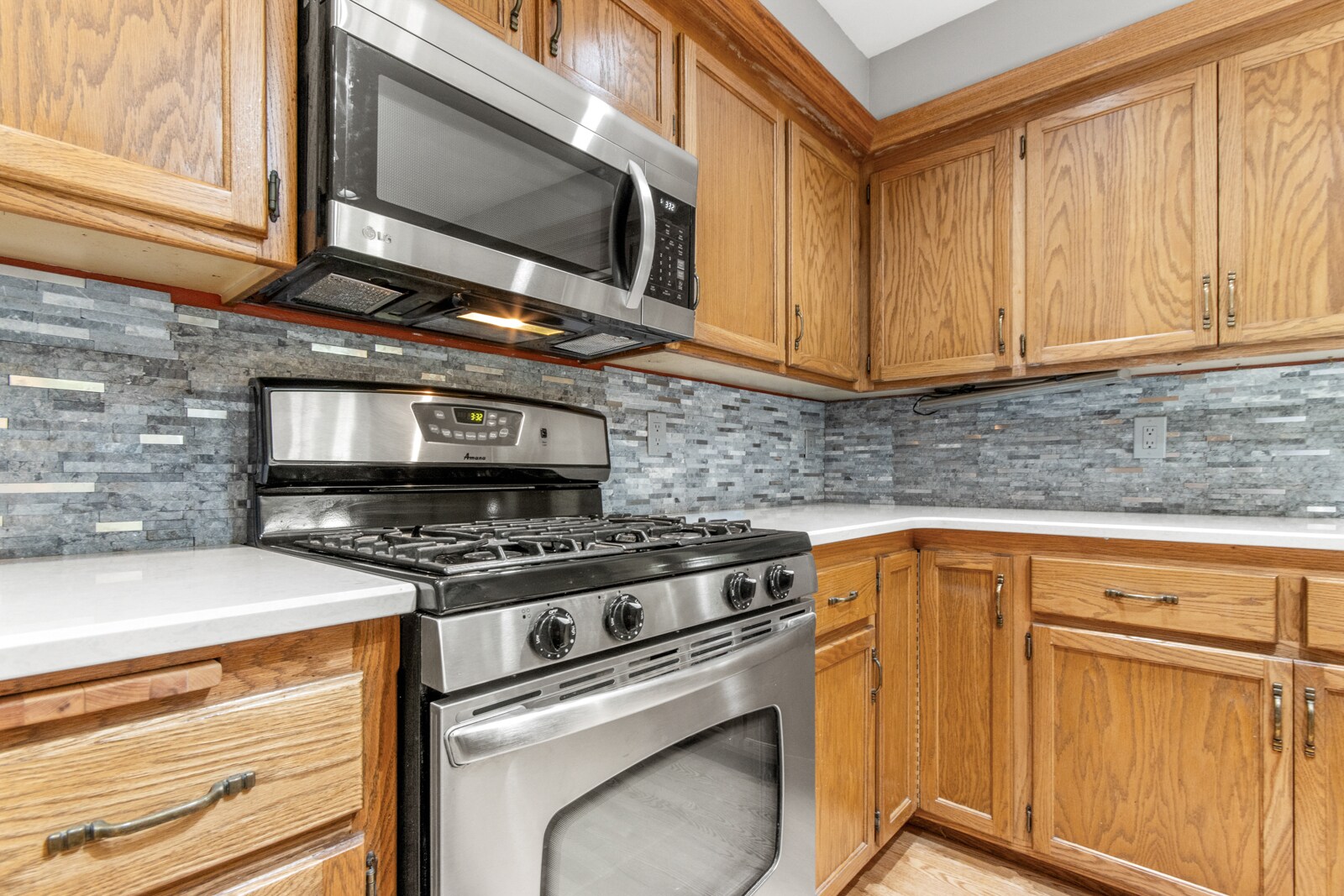 Building Photo - 7126 New Washburn Way