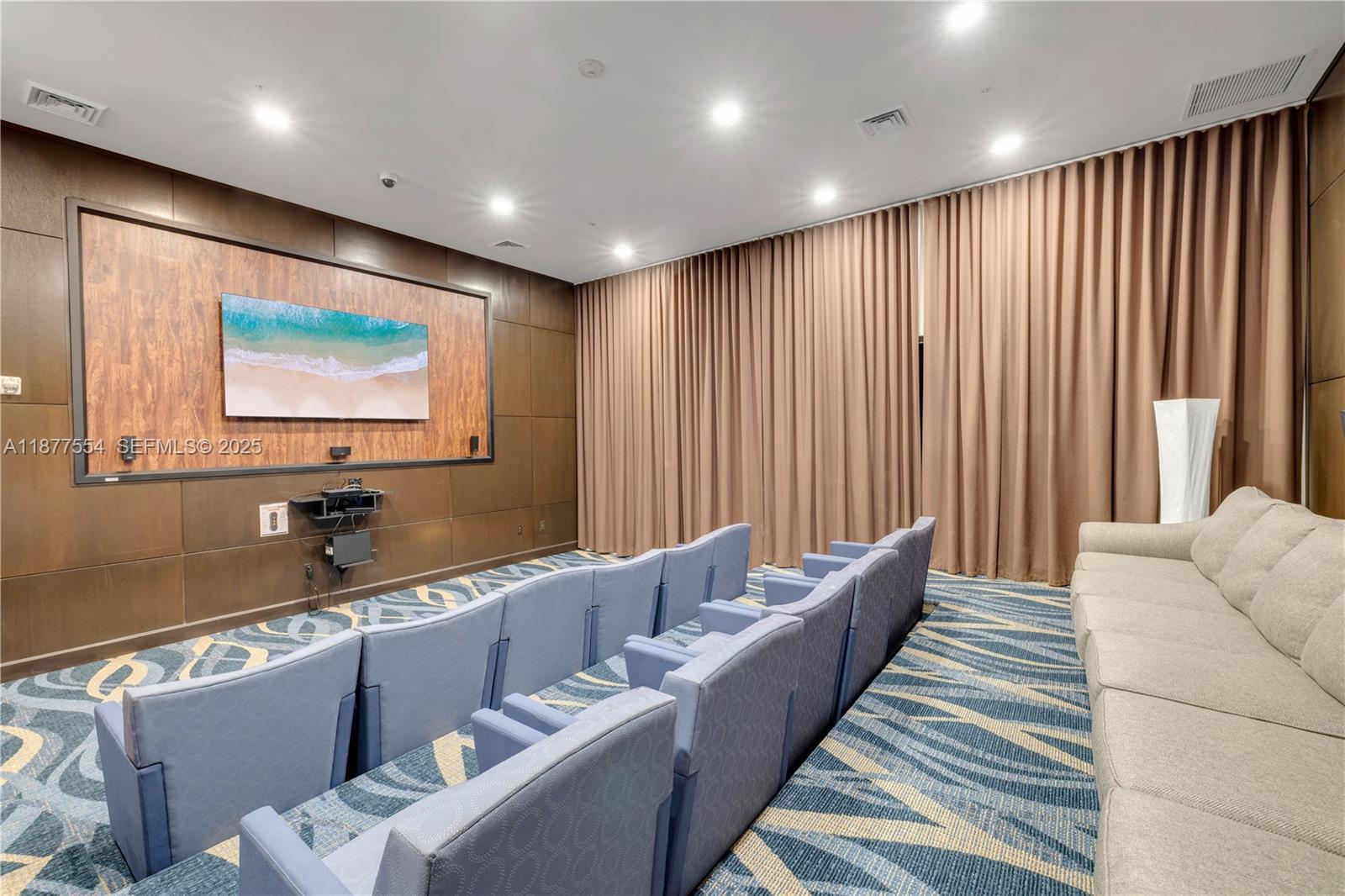 Building Photo - 18800 NE 29th Ave