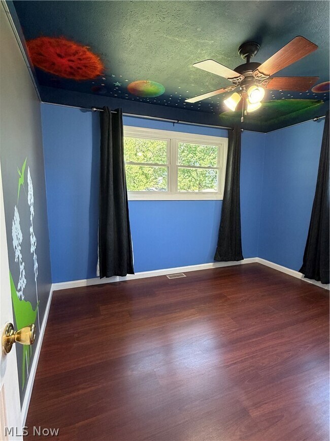 Building Photo - 13187 Yager Dr
