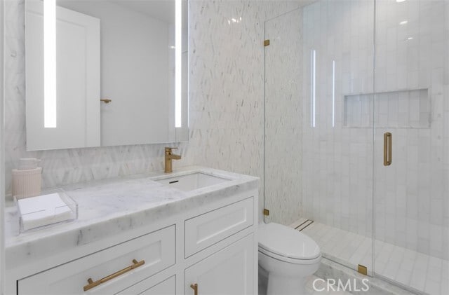 Building Photo - 2401 Bayshore Dr