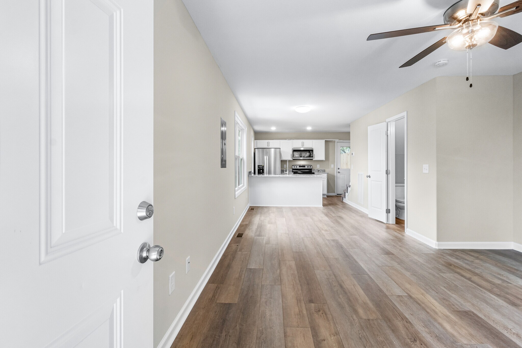 Building Photo - 104 Duncan St